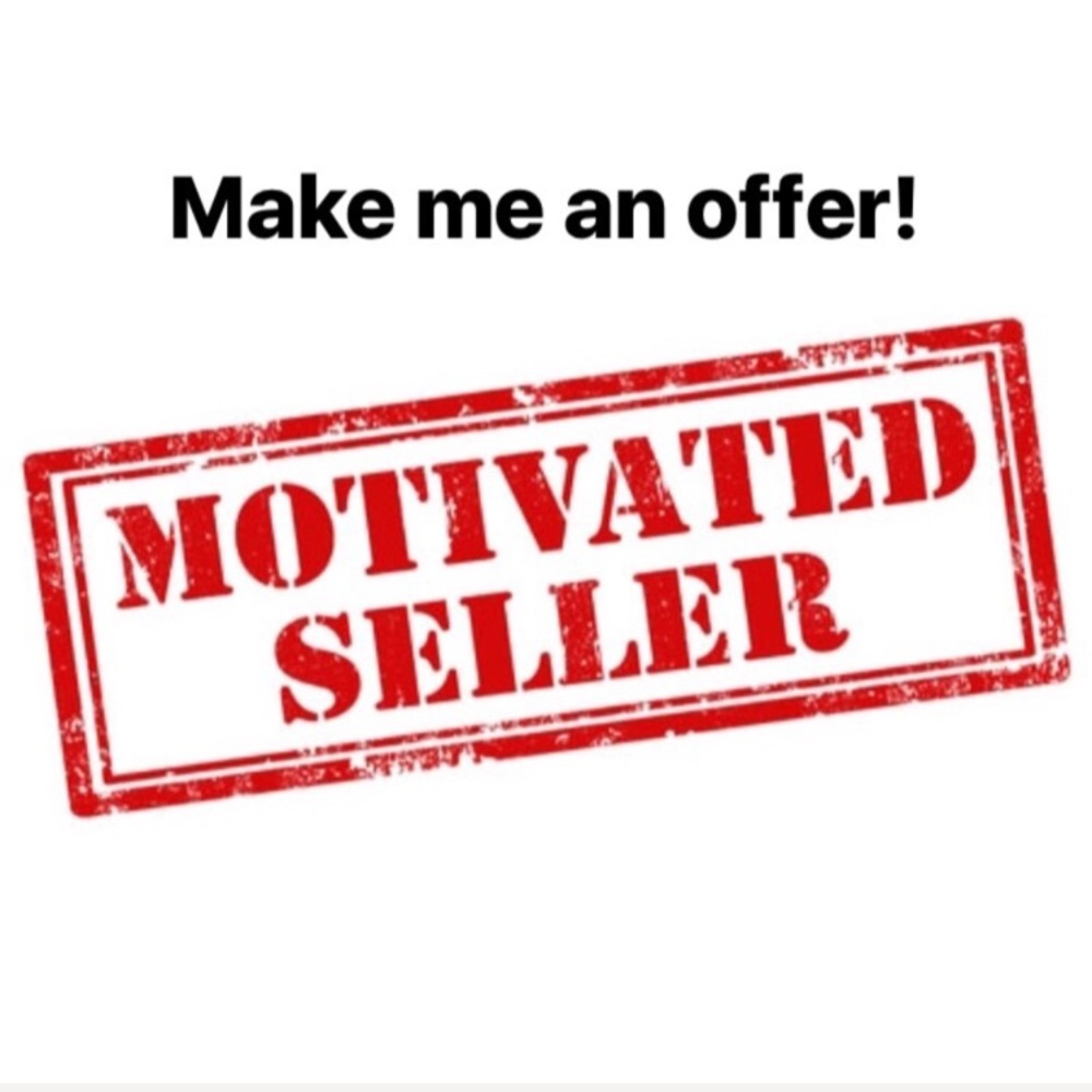🔥MAKE ME AN OFFER - CLOSEOUT SALE🔥